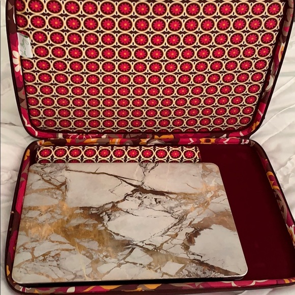 Vera Bradley Laptop Case - Picture 6 of 8